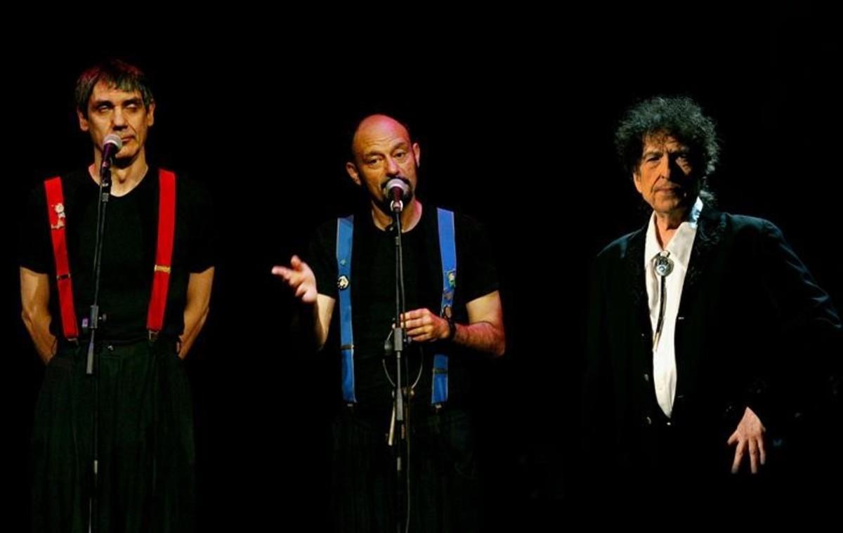 nmarron35895452 mas periodico montaje de faemino y cansado  y bob dylan161014165327