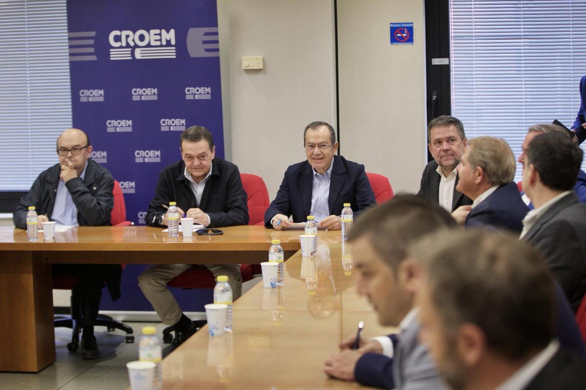 Reunión de la Mesa del Agua este martes en la sede de la Croem.