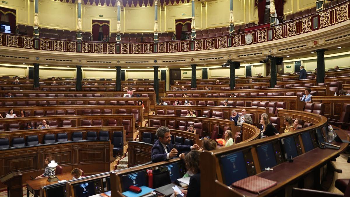 Vista general del Congreso durante una sesión plenaria, en el Congreso de los Diputados.