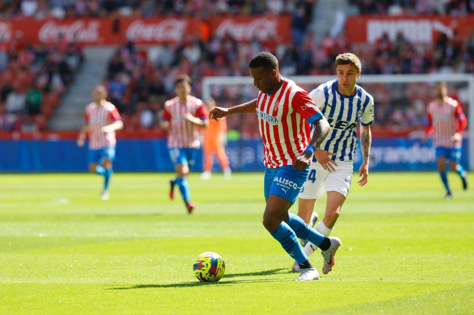 Así fue el encuentro entre el Sporting y el Alavés