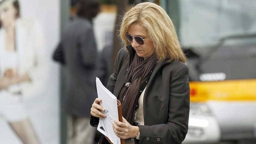 El salario de la infanta Cristina pasó de 162.300 euros en el 2008 a 311.169 al año siguiente