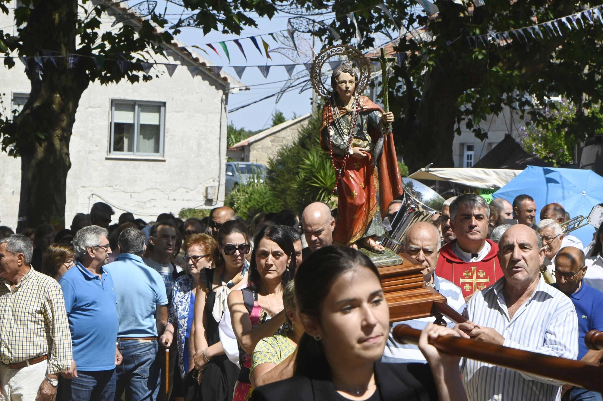El día grande de las fiestas de Sanamedio, en Beluso (Bueu)