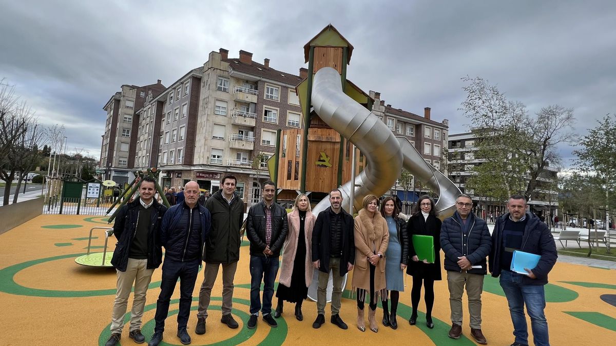 El Berrón ya tiene su Plaza del Ferroviario: así es el nuevo gran espacio público de la localidad