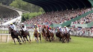 Una carrera en el hipódromo de Lasarte