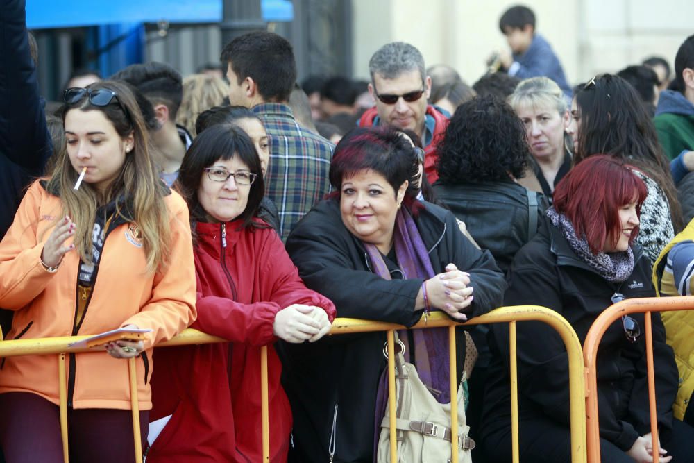 Búscate en la mascletà del 12 de marzo