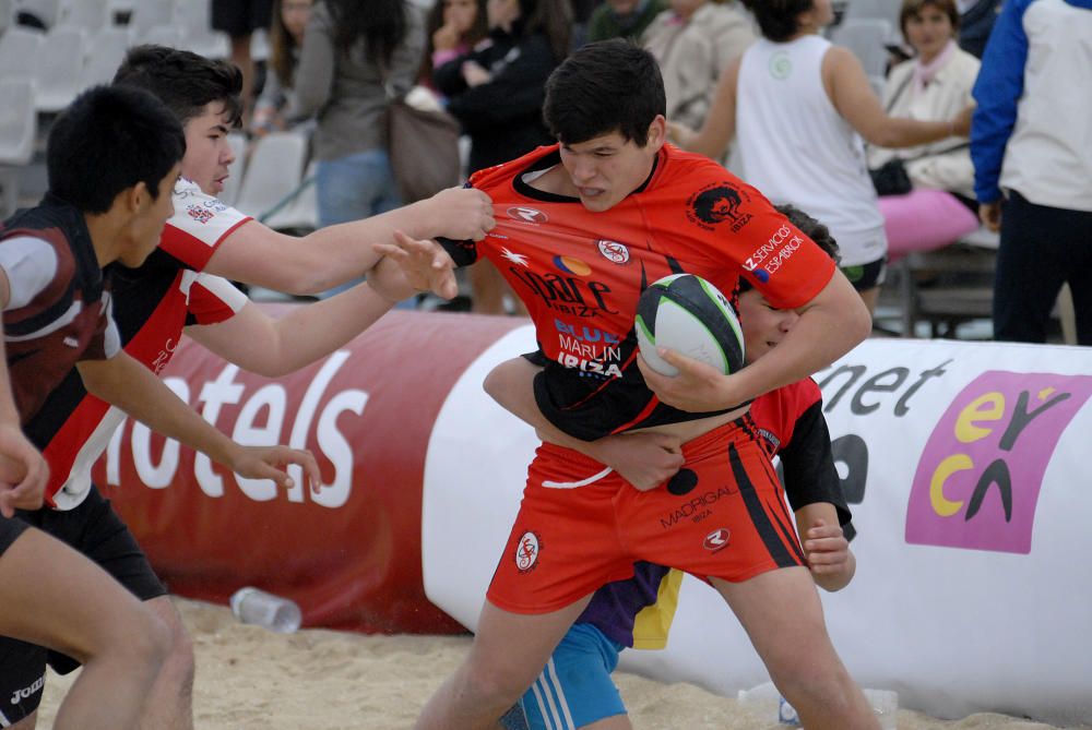 Viel Körperkontakt beim Palma Beach Rugby