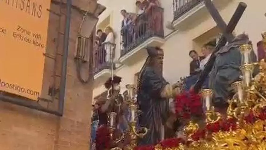 Vídeo | El Cristo de la Victoria por Arco del Postigo
