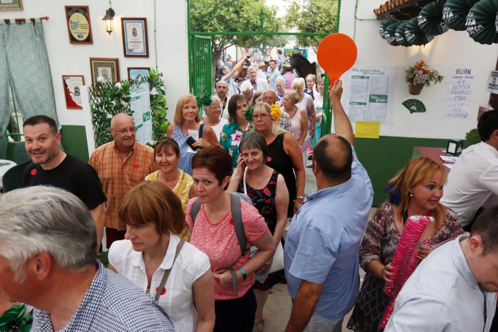 Ambiente en el Real de la Feria de Málaga del martes 16 de agosto.