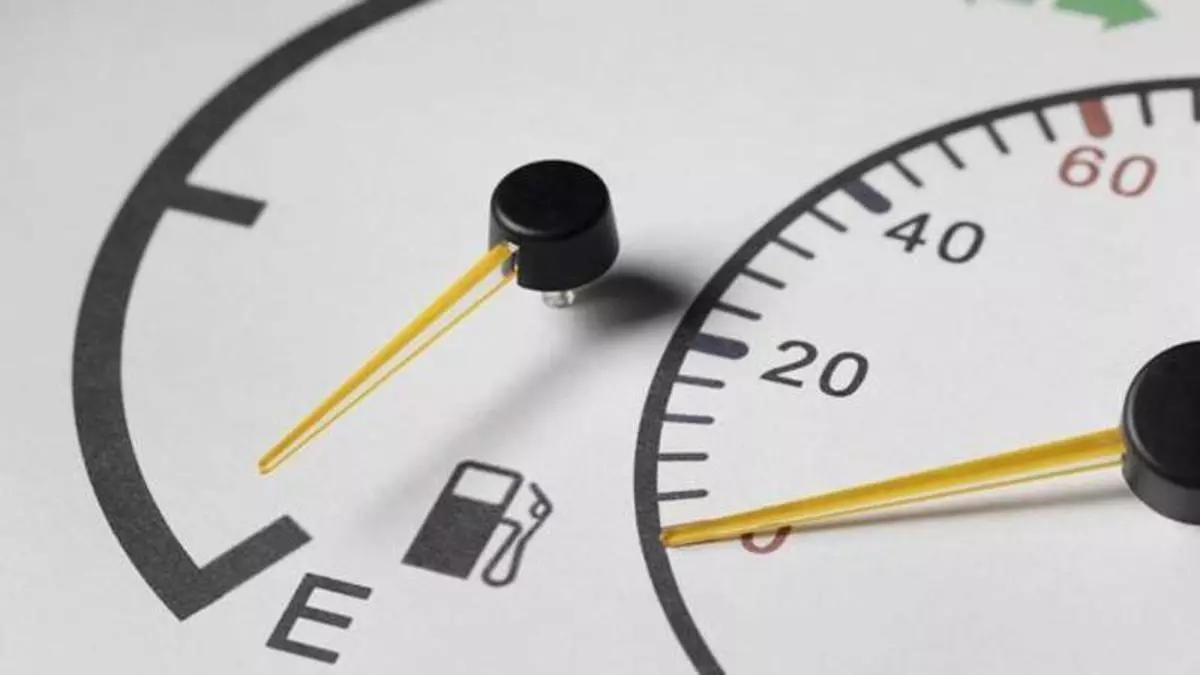 Este es el truco japonés para gastar menos combustible: los hábitos que muchos conductores siguen ignorando