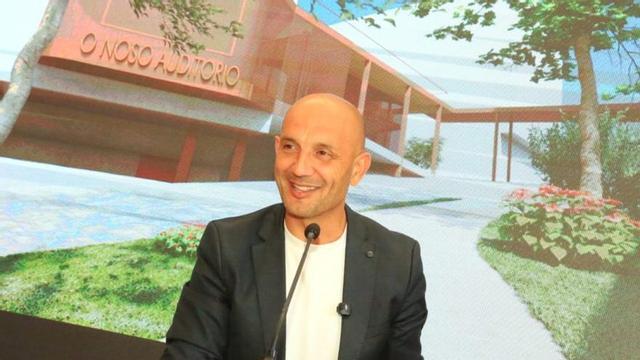 El alcalde, Alejandro Lorenzo, presenta la segunda fase del auditorio. | D.P.