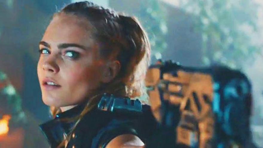 Cara Delevingne en el tráiler de &#039;Call of duty&#039;.