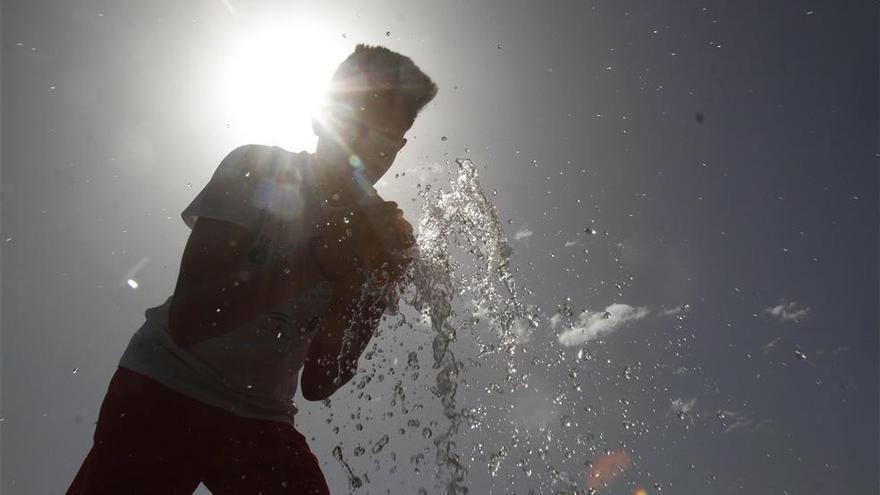 La ola de calor amenaza en Castellón con temperaturas de hasta 42 grados