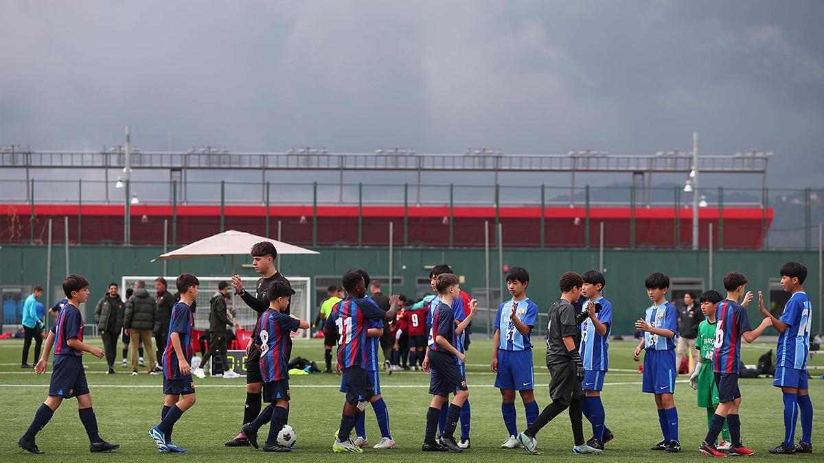 Una mañana en el Mundial de la Barça Academy en la Ciudad Deportiva del Barça