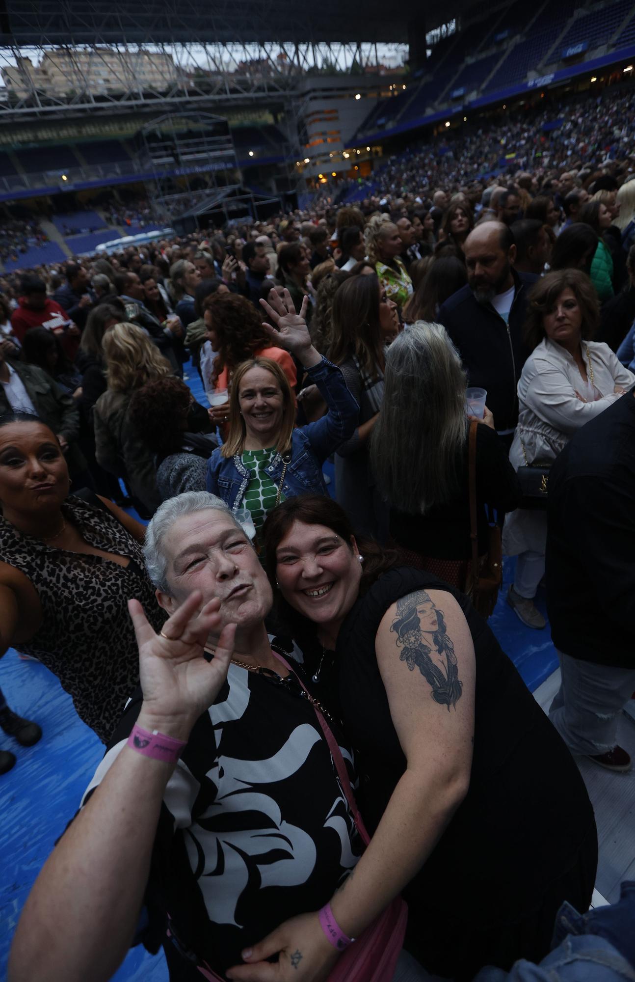 La espera "valió la pena": Marc Anthony parte caderas en Oviedo a ritmo de salsa