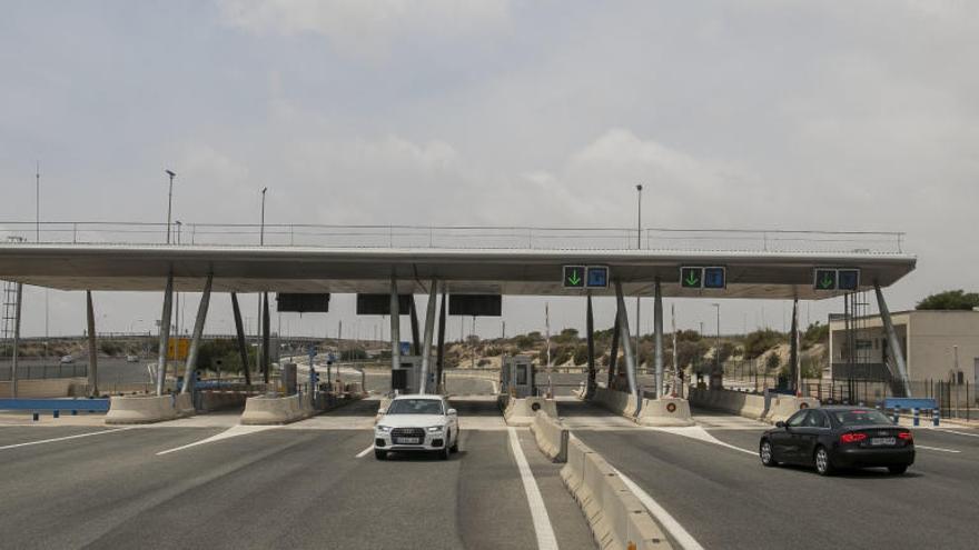 Fomento da por hecho que la autopista de circunvalación de Alicante volverá al Estado