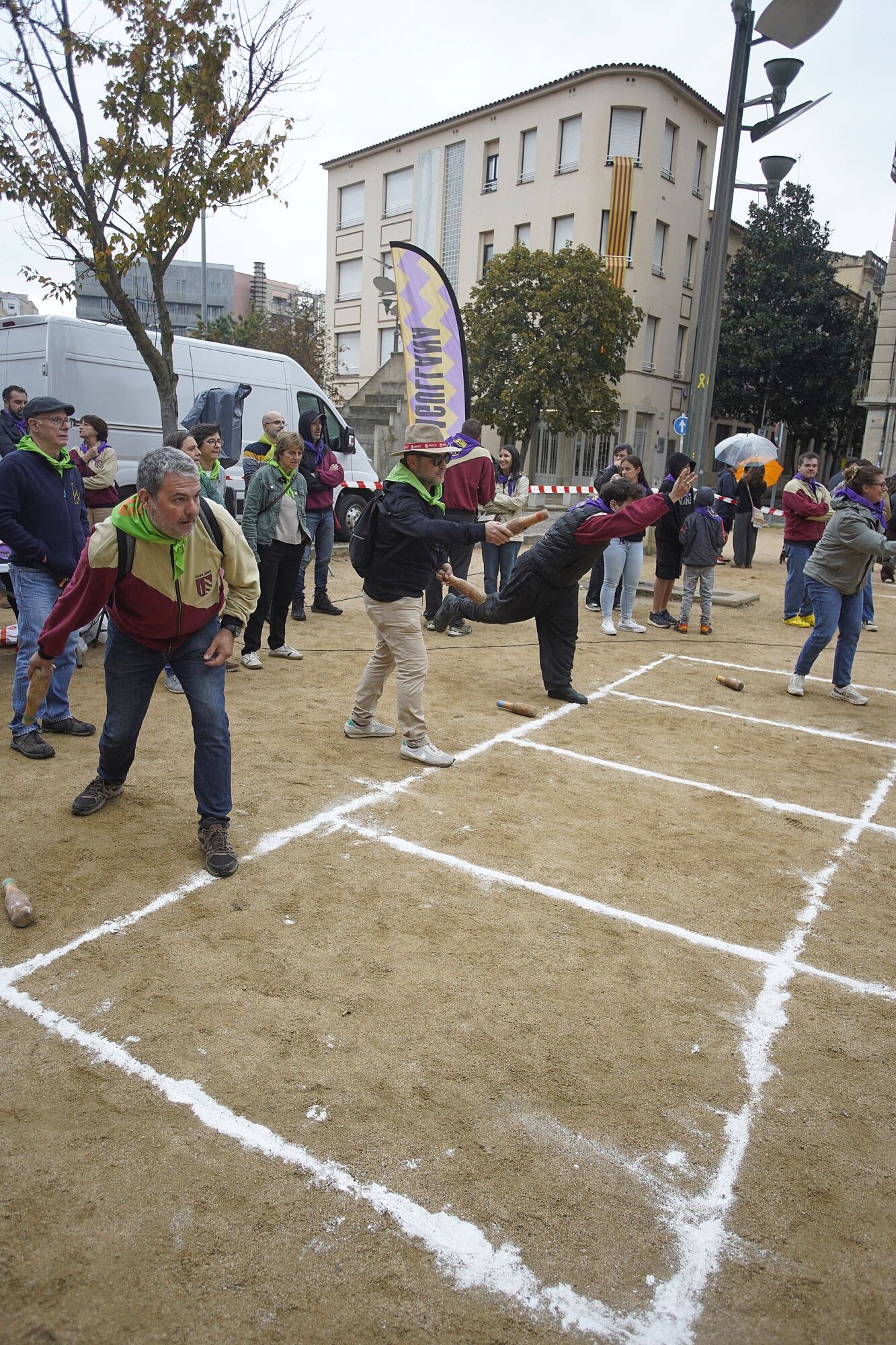 Girona plaça Santa Susanna fires i festes de sant narcís VII Llançament de Bitlles Catalanes