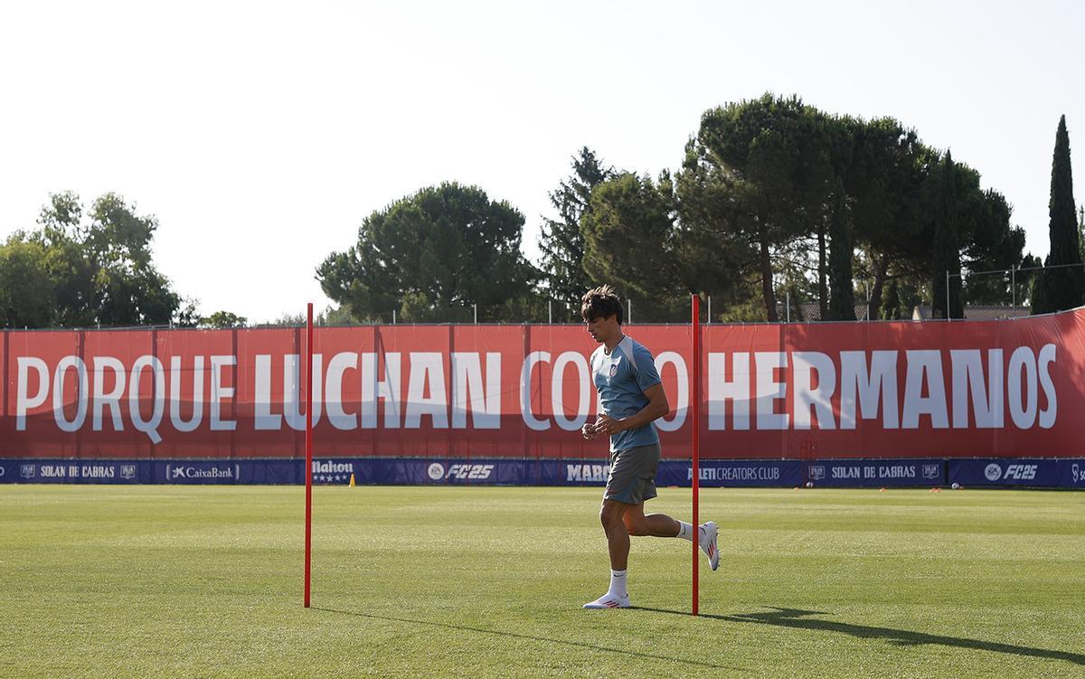 Le Normand y Sørloth ya se entrenan con el Atlético de Madrid.