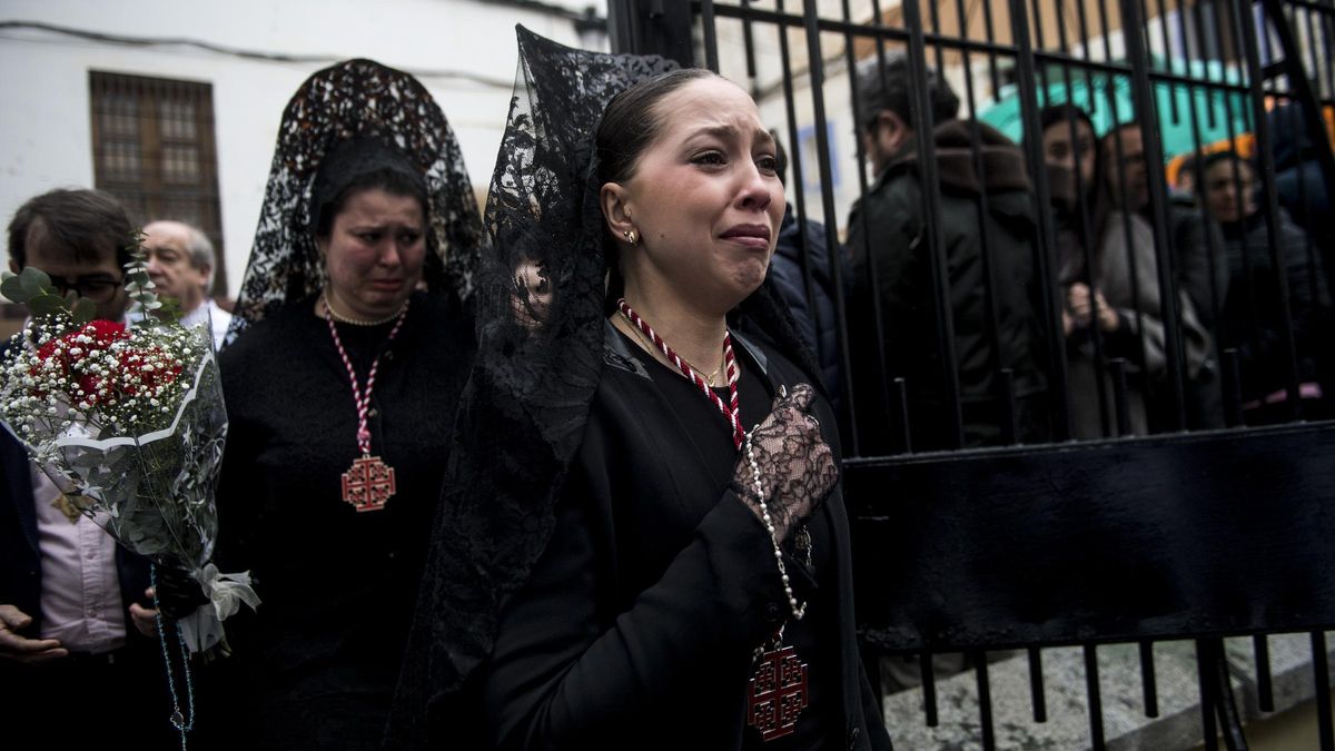 FOTOGALERÍA | La Expiración y los Estudiantes desisten