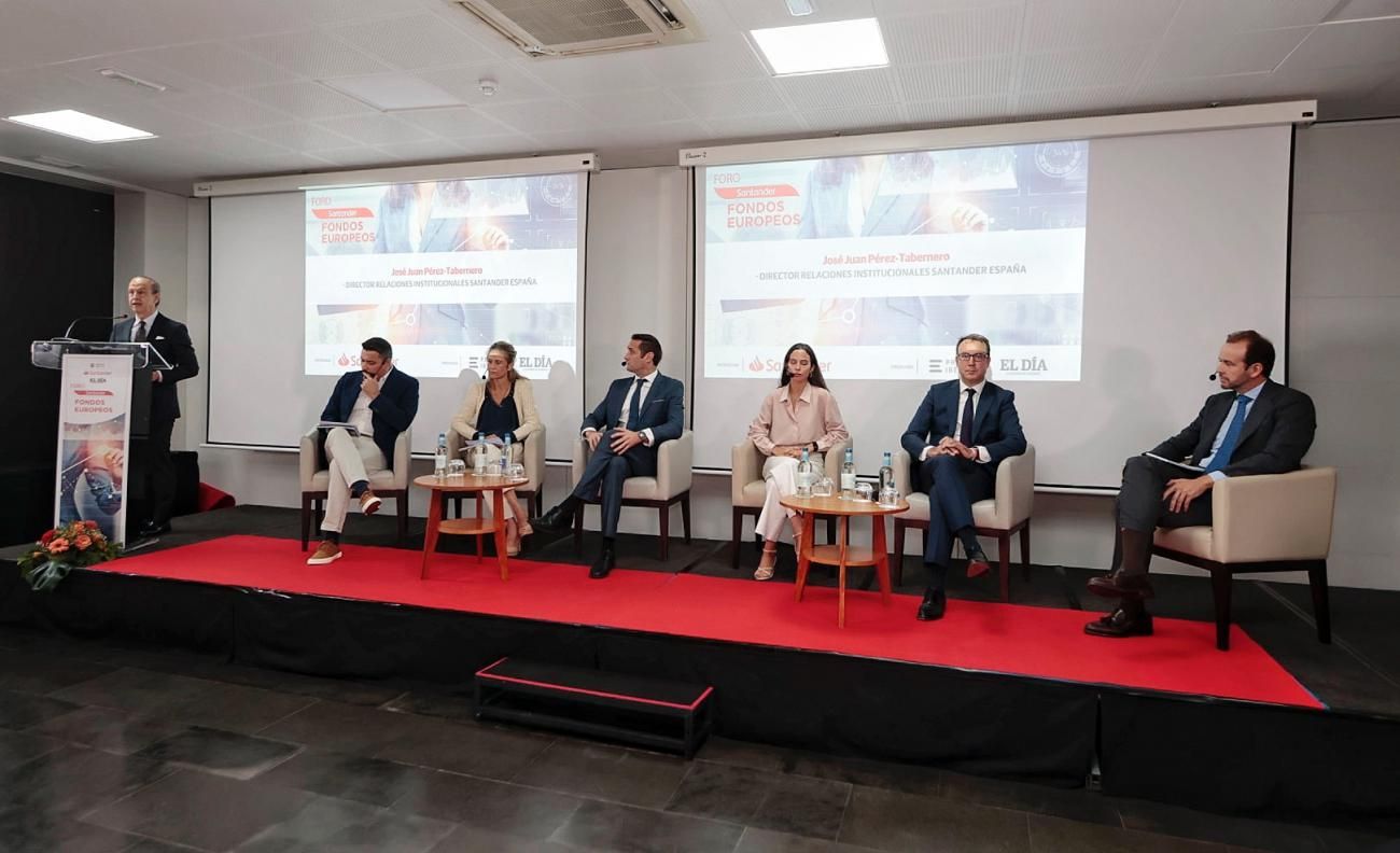 Foro Banco Santander en el Hotel Escuela Santa Cruz