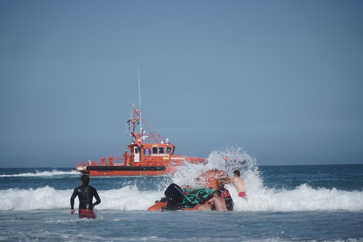 Rescate de la ballena varada en Arteixo