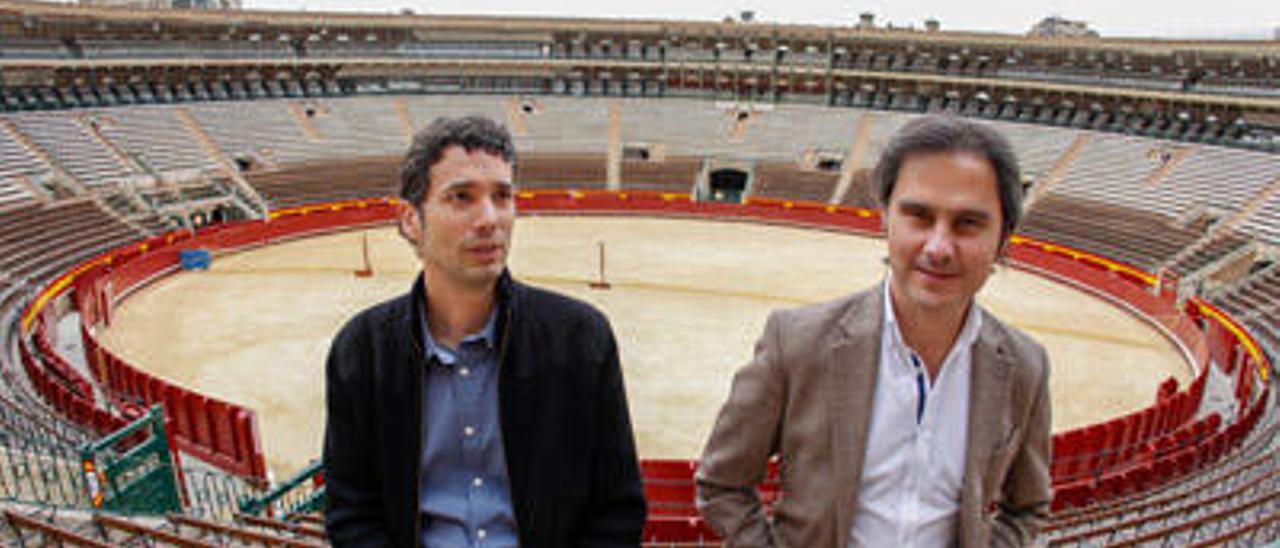 Nacho Lloret, gerente de la plaza de toros de Valencia, y Toni Moreno, portavoz de la Plataforma Antitaurina del País Valencià.