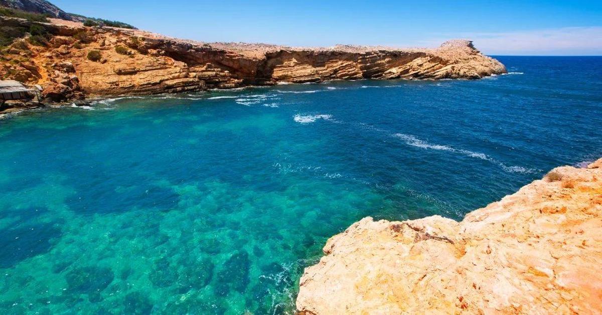 The waters of Punta Galera are perfect for diving and snorkelling.