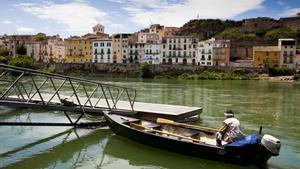 El río Ebro, a su paso por Móra d’Ebre, en una imagen de archivo