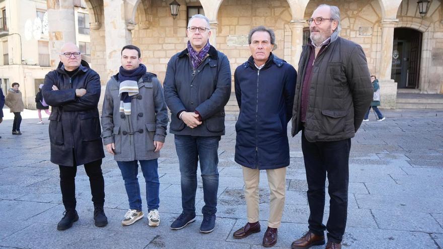 Zamora Sí y Vox aluden al deterioro del Castillo para pedir que se ubique allí el Museo de Lobo