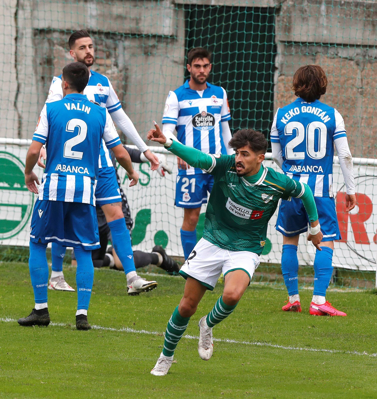 Las imágenes de una victoria histórica: Coruxo 2 - 0 Dépor