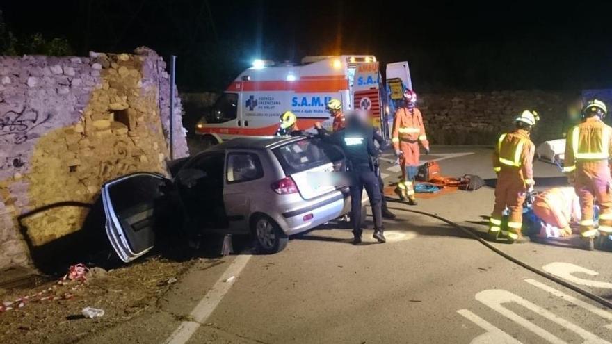 Muere en Sagunt un conductor de 31 años al chocar con un muro