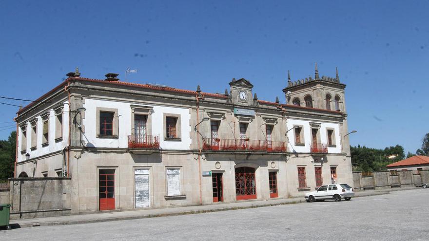 La estación de tren de O Carballiño, en cuyas inmediaciones ocurrió el suceso (archivo) // Iñaki Osorio