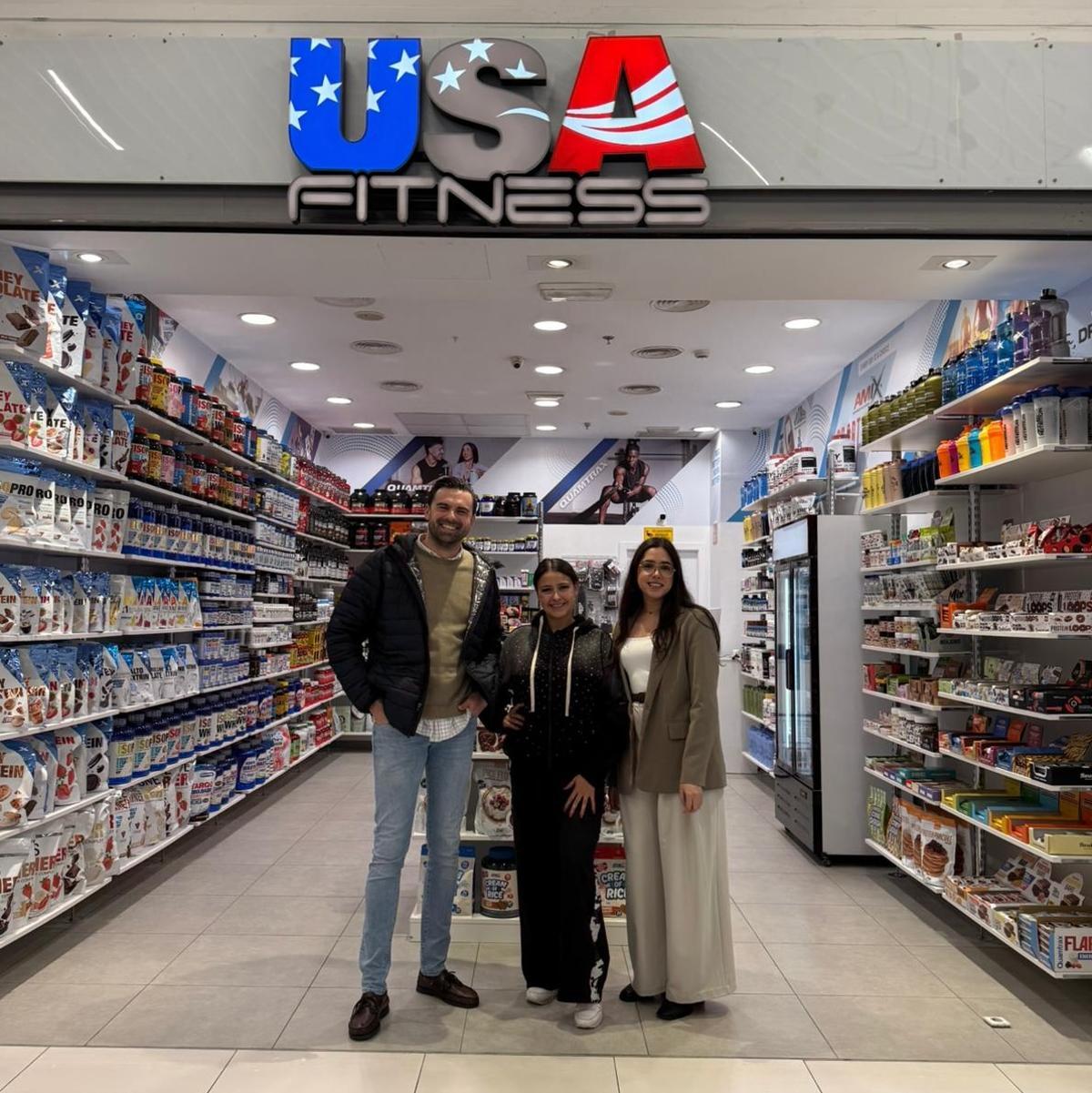 Apertura de la tienda USA Fitness en La Sierra.