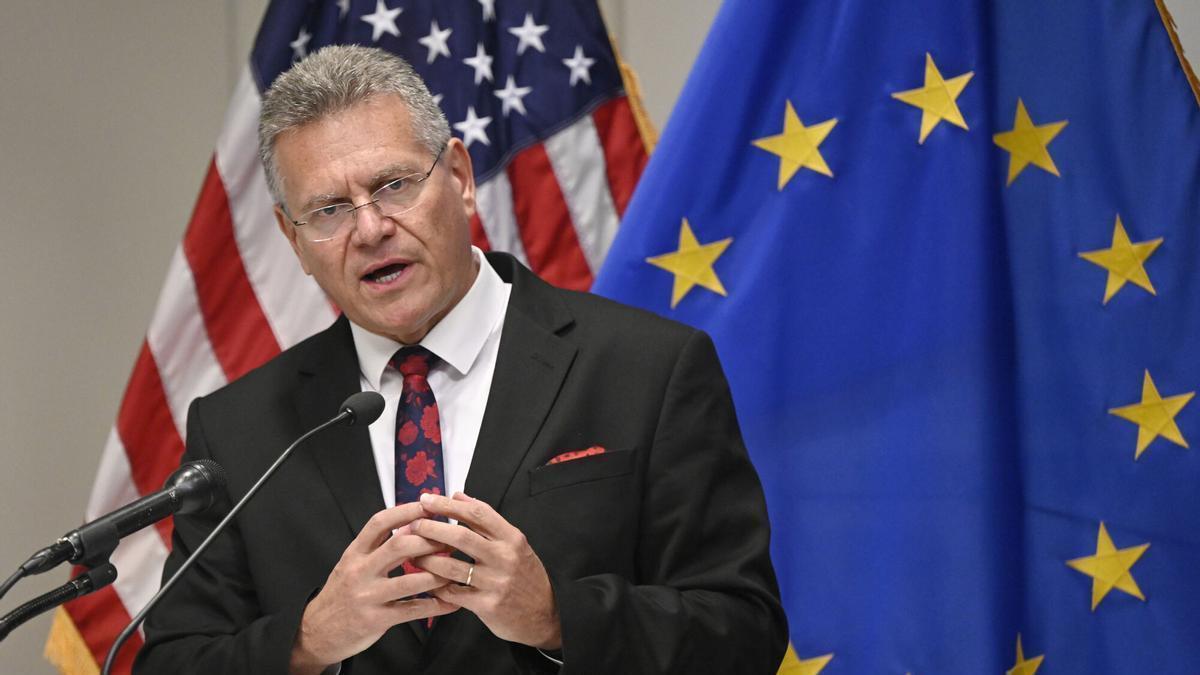 La UE califica de "injustificados" los aranceles de EEUU por no luchar contra el comercio de bienes producidos con trabajo forzoso