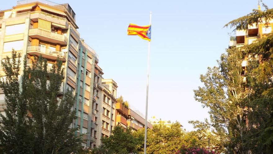 L&#039;estelada que hi oneja és la que va penjar el CDR