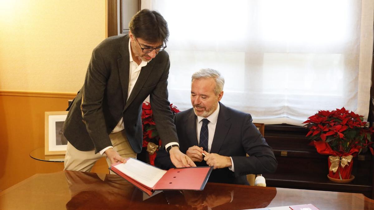 Azcón anuncia el adelanto electoral para el 8 de febrero en Aragón