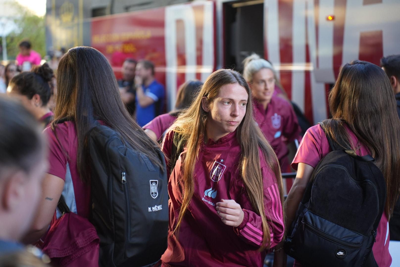 Las campeonas del mundo a su llegada a Córdoba, en imágenes