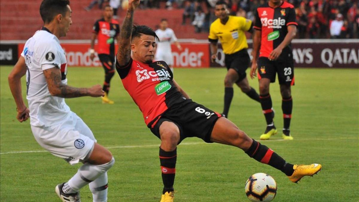Melgar y San Lorenzo chocaron por el grupo F de la Copa Libertadores