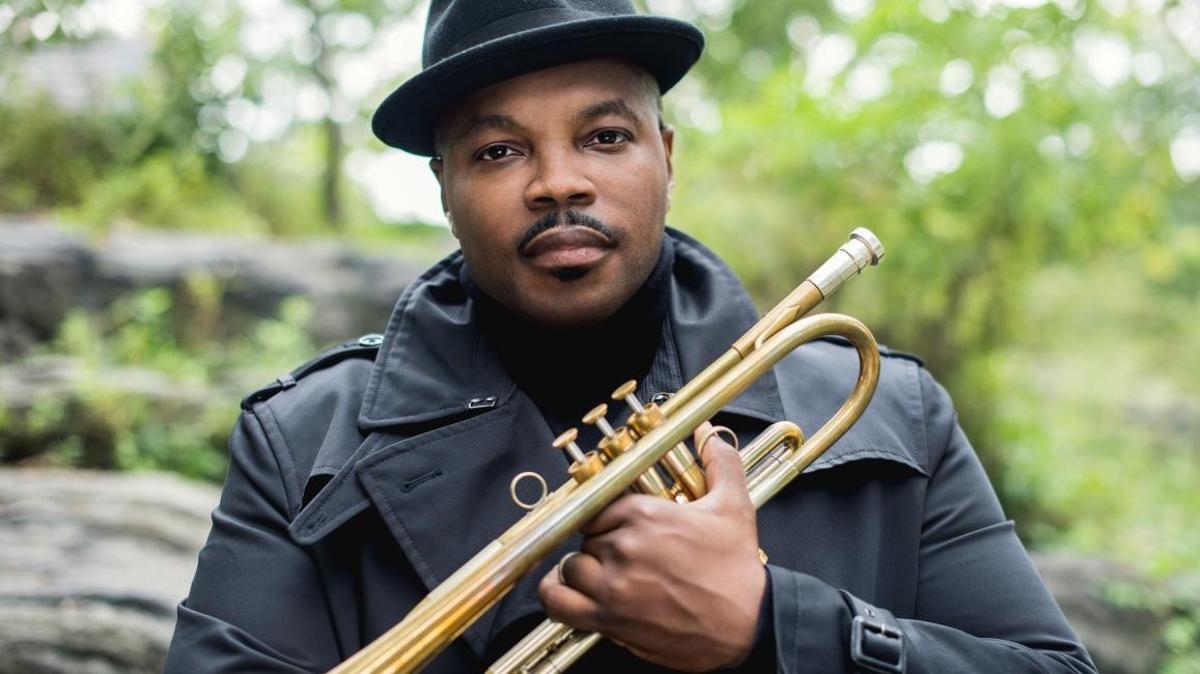 El trompetista Jeremy Pelt documenta la història viva del jazz El trompetista Jeremy Pelt documenta la història viva del jazz