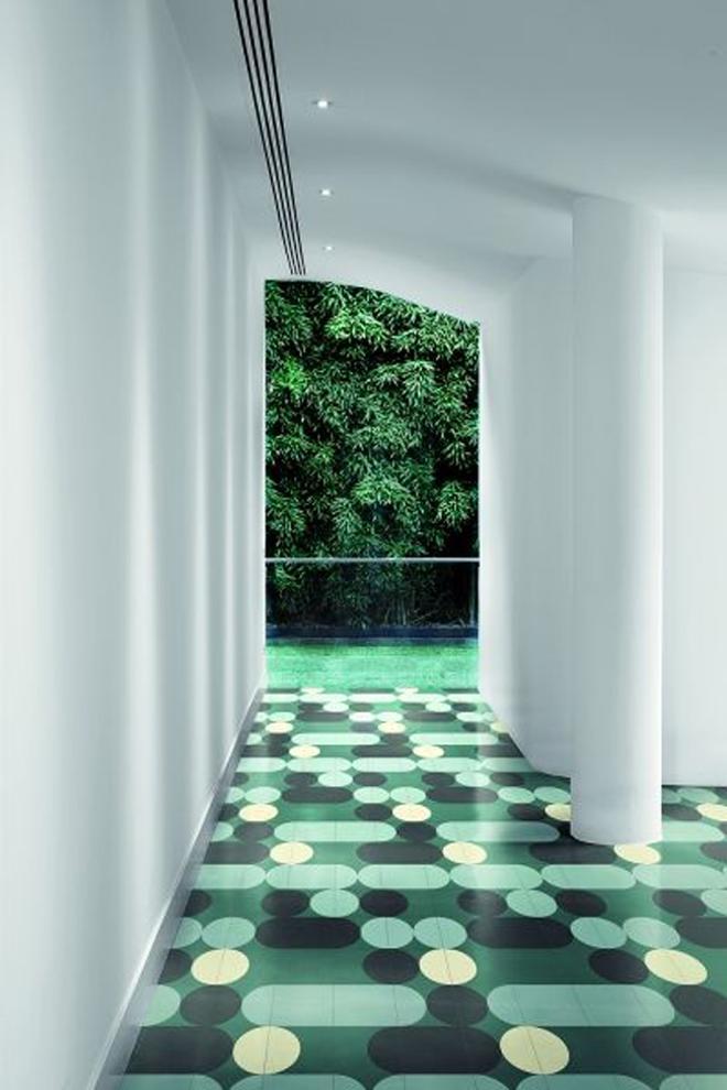 Azulejos verde esmeralda de India Mahdavi para Bisazza