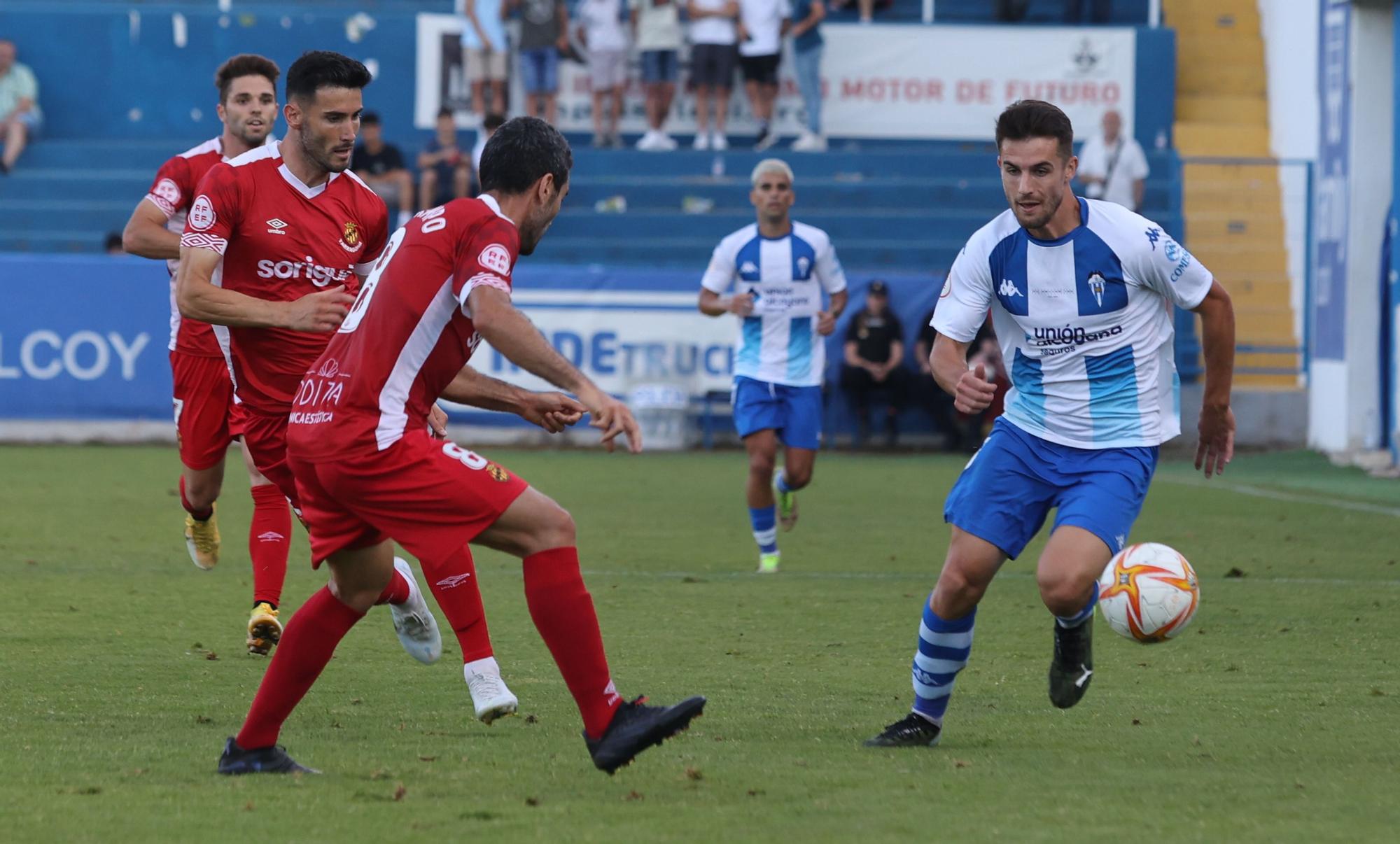 El Alcoyano despide con derrota una gran campaña (0-1)