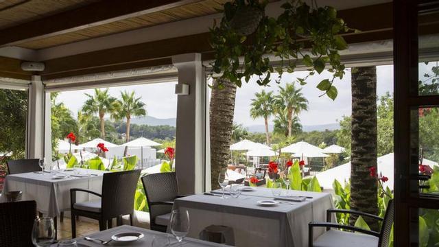 Un marco maravilloso rodea el hotel Can Curreu. | CAN CURREU