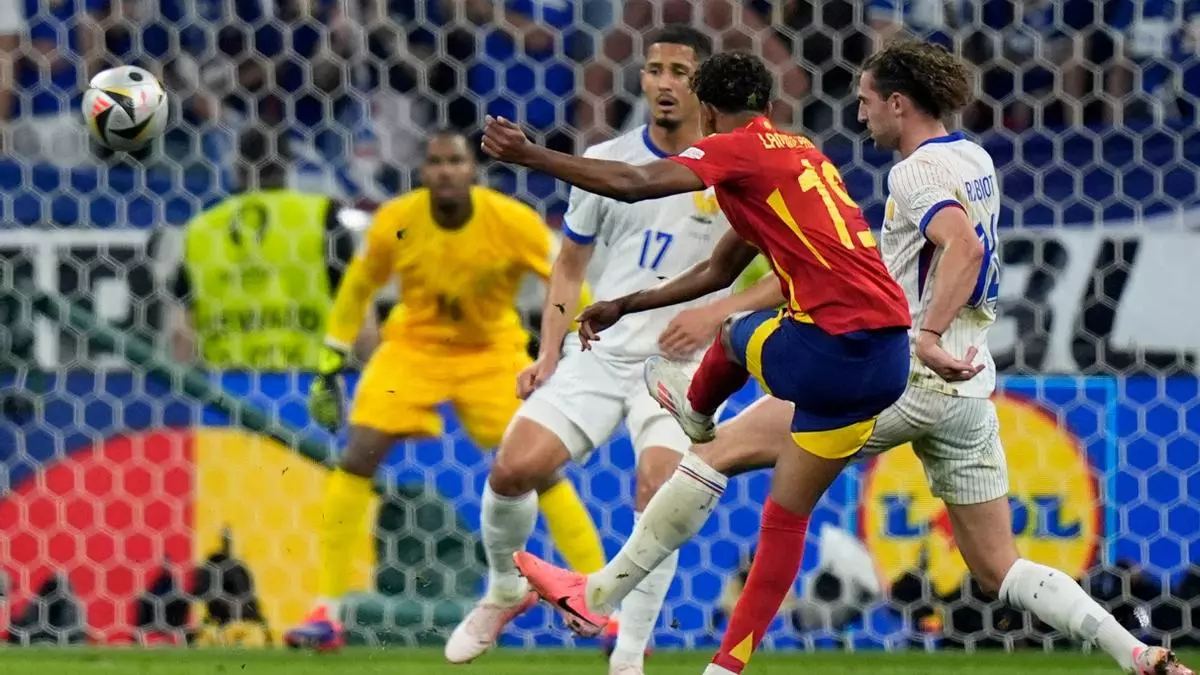 La reacción de Pedri ante el gol de Lamine Yamal del que todo el mundo habla