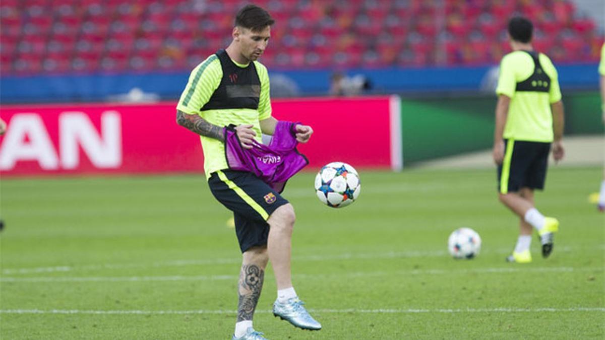 Leo Messi durante un momento del entrenamiento previo a la final de la Champions en el Estadio Olímpico de Berlín