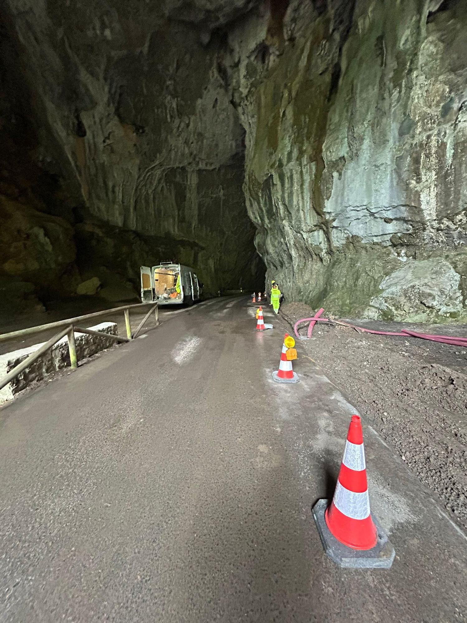 La Cuevona de Cueves, en Ribadesella.