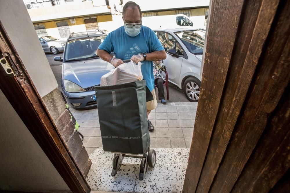 La necesidad desborda la Zona Norte de Alicante