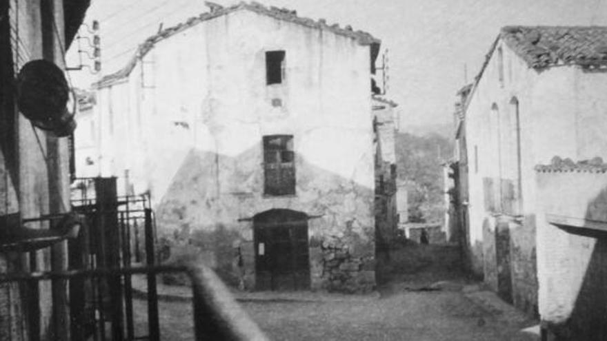 Una foto històrica de Sant Salvador de Guardiola