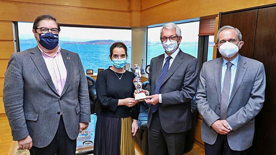 El rector, la alcaldesa, el secretario de Estado y el presidente del Consello Social de la Universidad, ayer. |   // L. O.