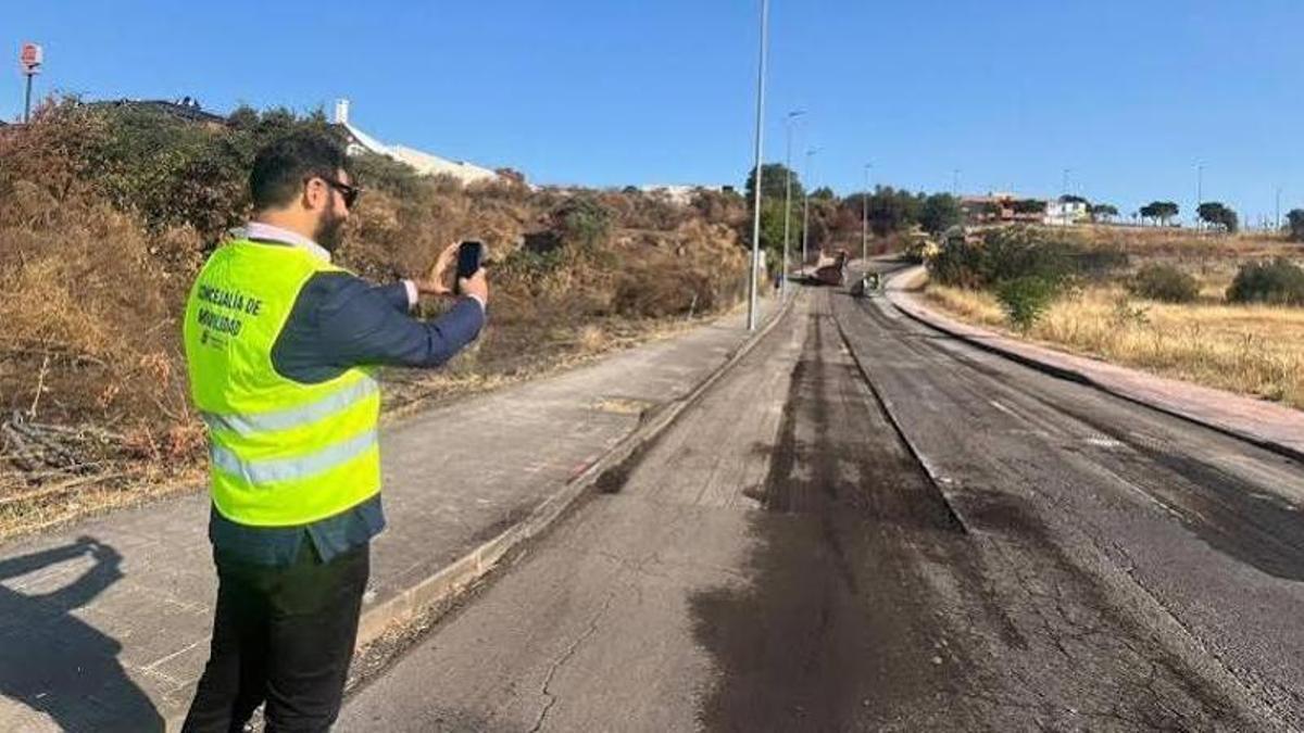 El Ayuntamiento de Plasencia cierra agosto con el asfaltado y la reforma deportiva como principales apuestas