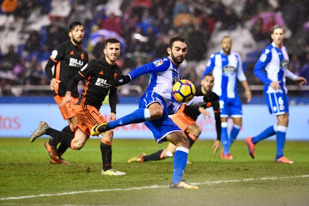 El Dépor cae en Riazor ante el Valencia