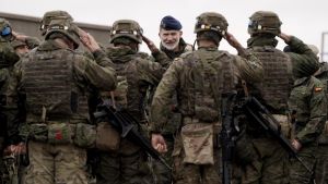Visita de Felipe VI a la unidad de formación para el combate de ucranianos en la Academia de Infantería de Toledo